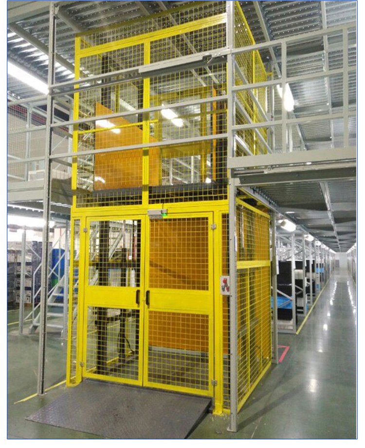 Goods lift installation photo