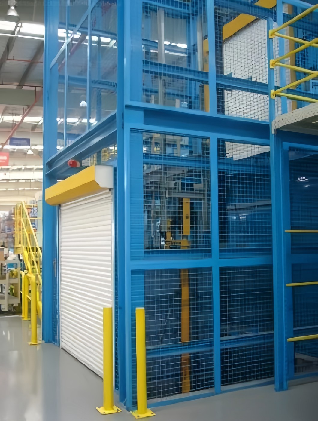 Goods lift project photo
